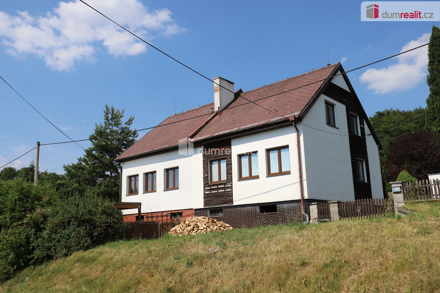 Prodej domu 200 m² s pozemkem 810 m²