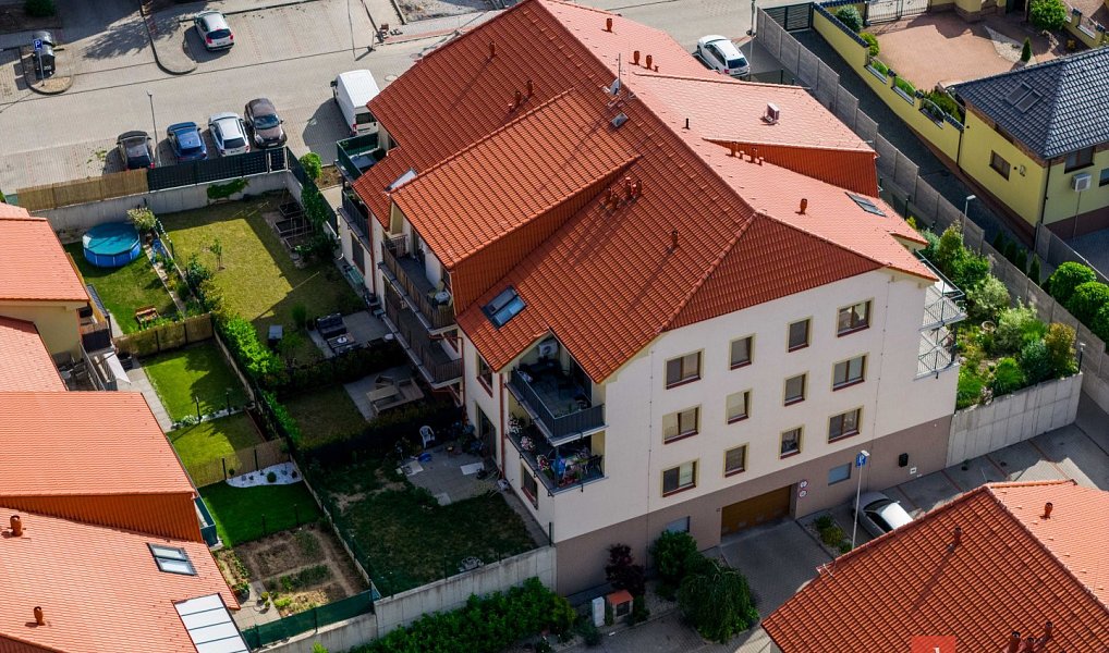 Prodej bytu 3+kk 78 m², Holubice – náhled fotky 22