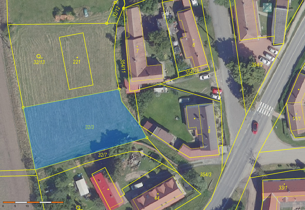 Prodej stavebního pozemku 1 000 m²