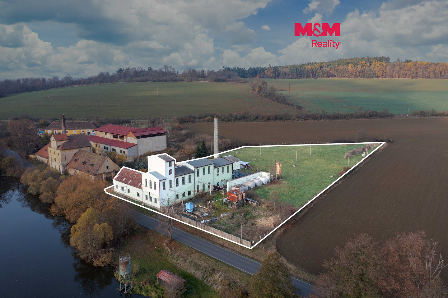 Prodej výrobních prostor 762 m²