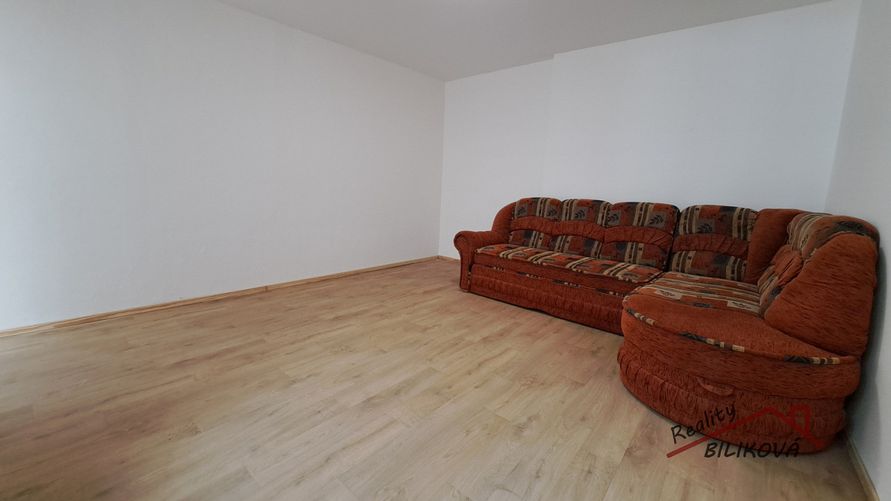 Pronájem bytu 1+1 28 m² – pohled 3