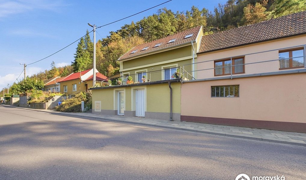 Prodej domu 121 m² s pozemkem 410 m², Dolní Kounice – náhled fotky 6