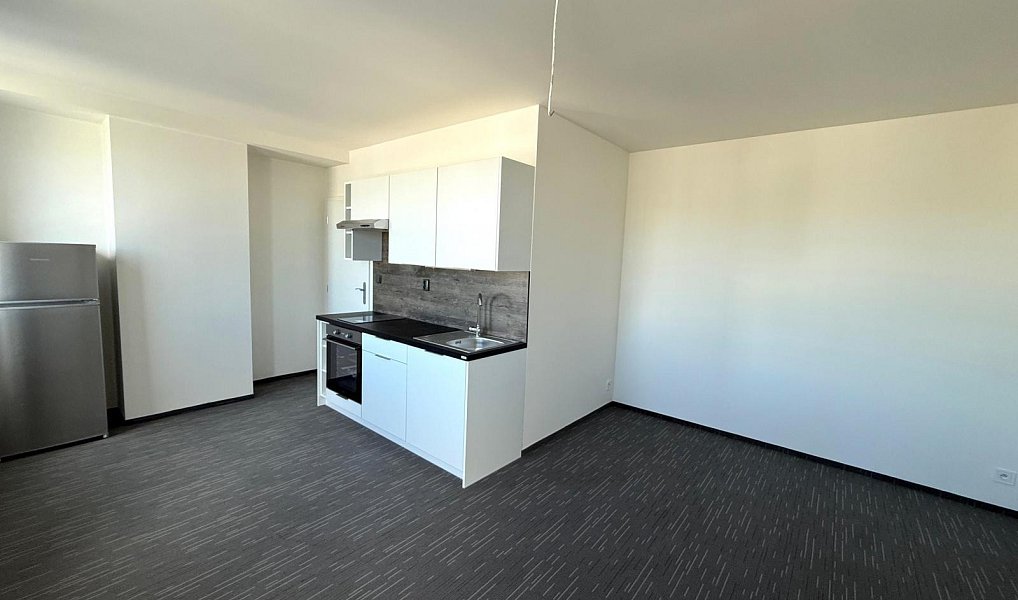 Pronájem bytu 1+kk 26 m², Chomutov – náhled fotky 4