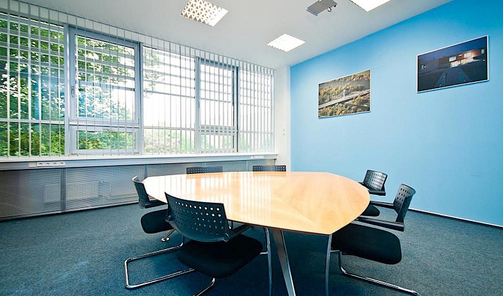 Pronájem kanceláře 213 m², Praha – náhled fotky 5