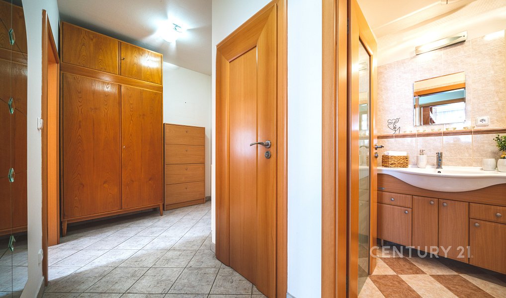 Prodej bytu 2+kk 65 m², Praha – náhled fotky 12
