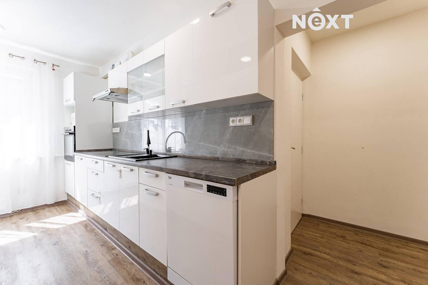 Pronájem bytu 3+1 64 m² — photo 2
