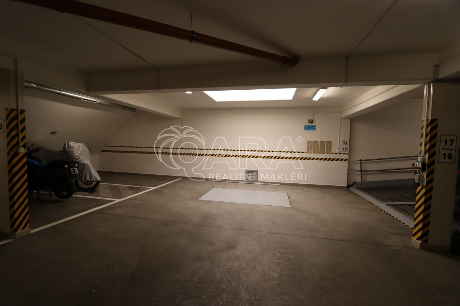 Pronájem parkovacího místa kousek od Václavského náměstí - Ansicht 4