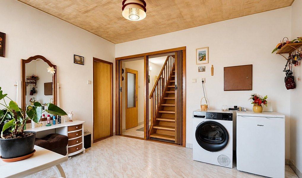 Prodej domu 177 m² s pozemkem 1 568 m², Žulová – náhled fotky 5