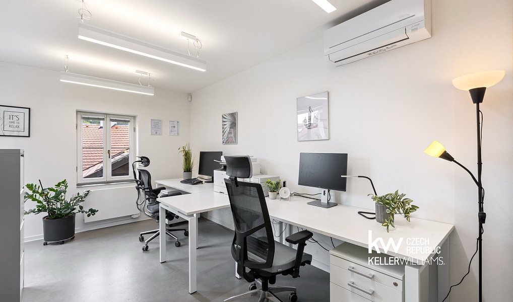 Prodej obchodních prostor 204 m², Praha – náhled fotky 24