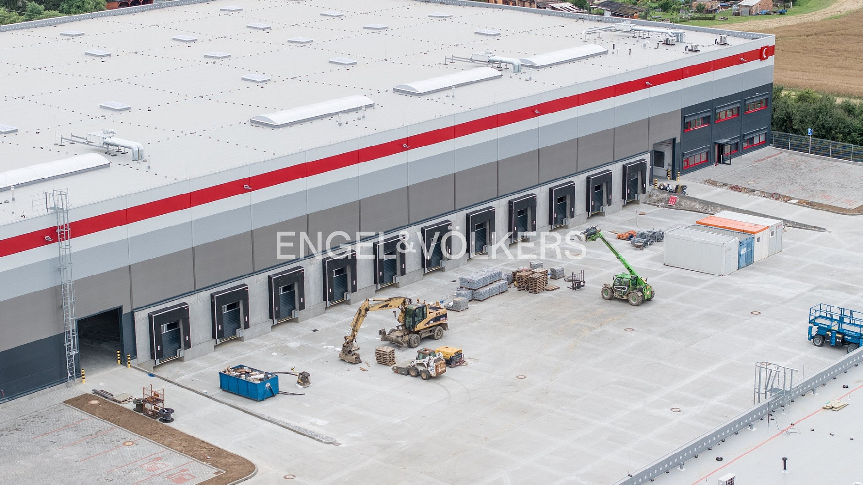 Pronájem skladovacích prostor 63 500 m² – fotografie 5