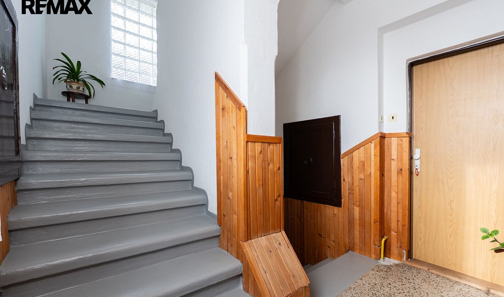 Prodej domu 207 m² s pozemkem 354 m², Spořice – náhled fotky 7