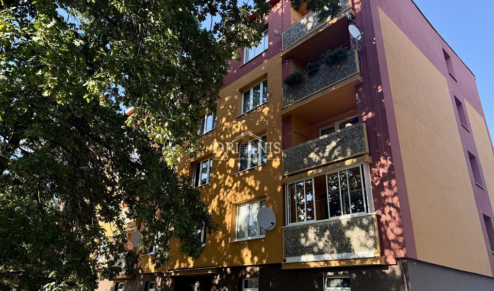 Prodej bytu 3+1 72 m², Chomutov – náhled fotky 15