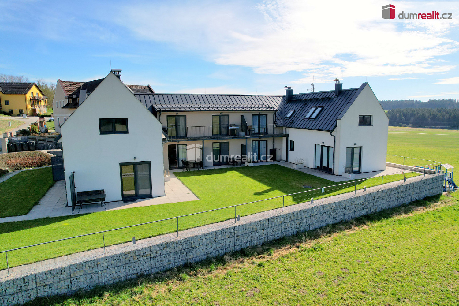 Prodej bytu 1+kk 47 m² — photo 2