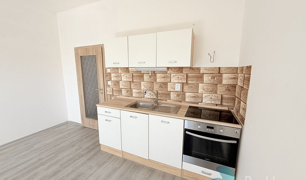 Pronájem kanceláře 35 m², Český Krumlov – náhled fotky 7