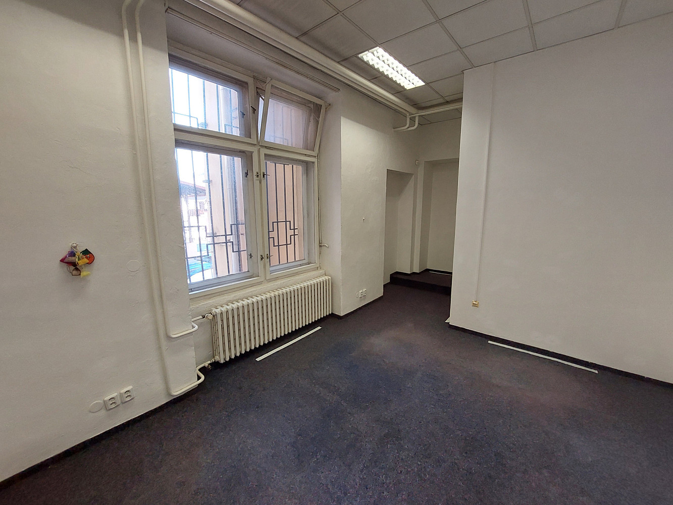 Pronájem kanceláře 20 m² – fotografie 2