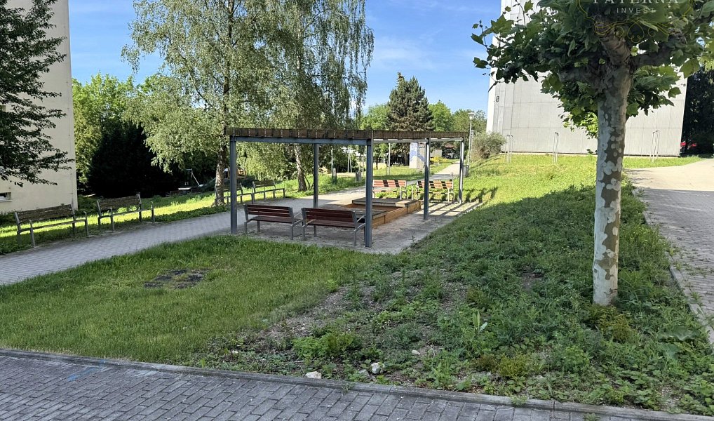 Prodej bytu 3+1 64 m², Strakonice – náhled fotky 16