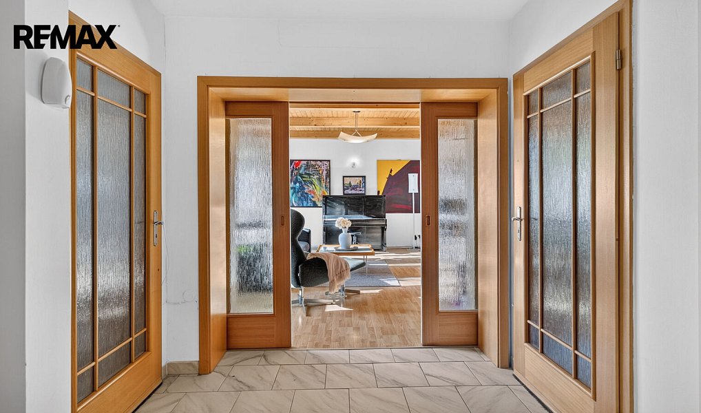 Prodej domu 256 m² s pozemkem 894 m², Zvole – náhled fotky 11