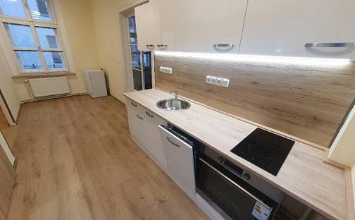 Pronájem bytu 2+1 60 m², Farní, Jihlava