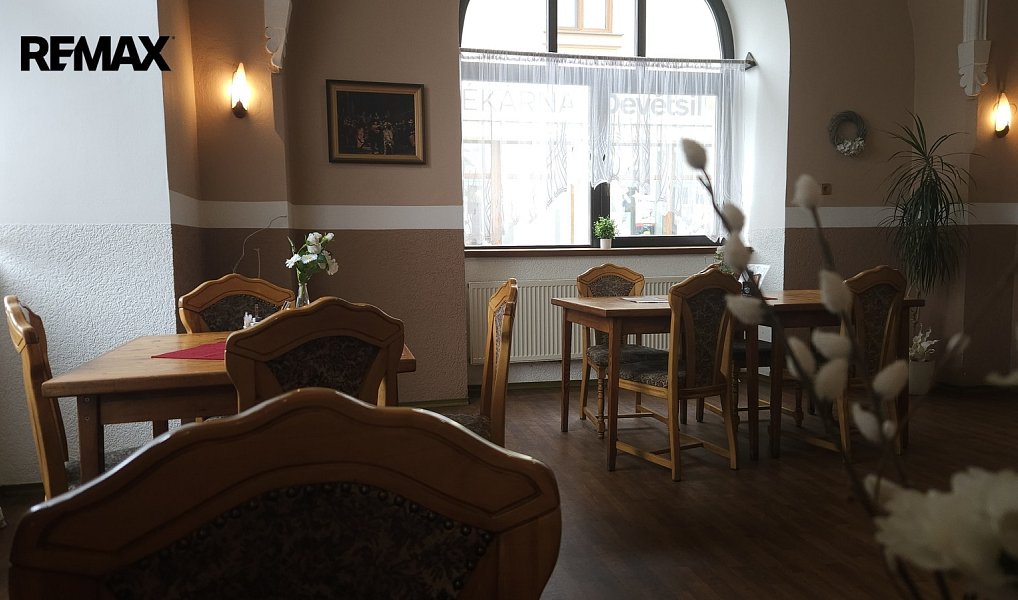 Prodej ubytovacího objektu 815 m², Horažďovice – náhled fotky 5
