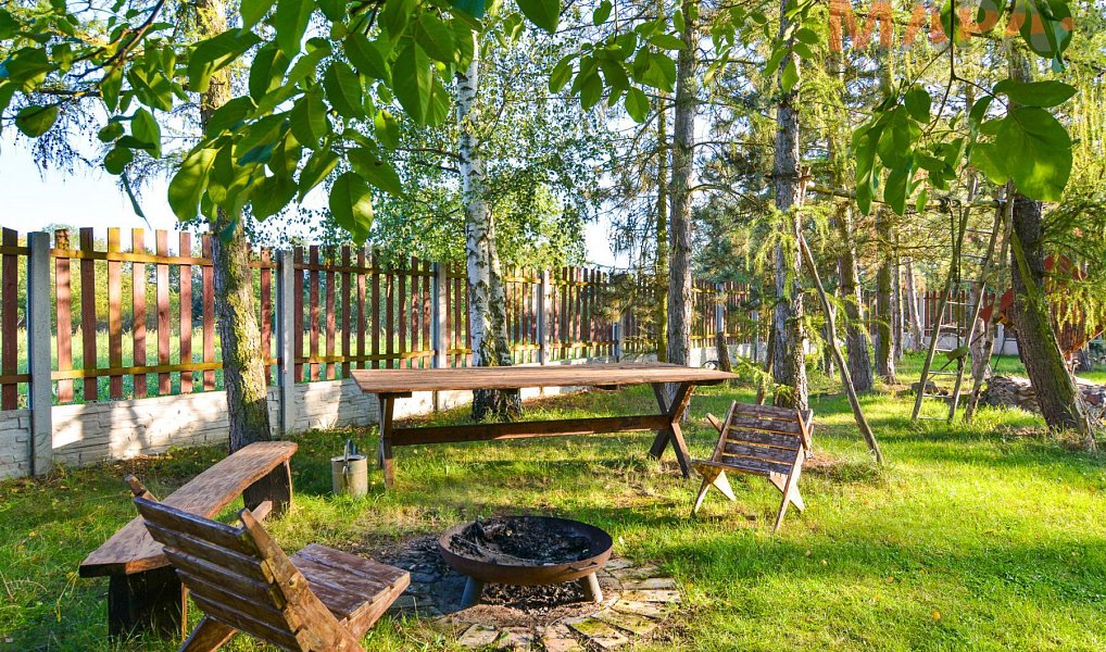 Prodej domu 154 m² s pozemkem 1 916 m², Žiželice – náhled fotky 24