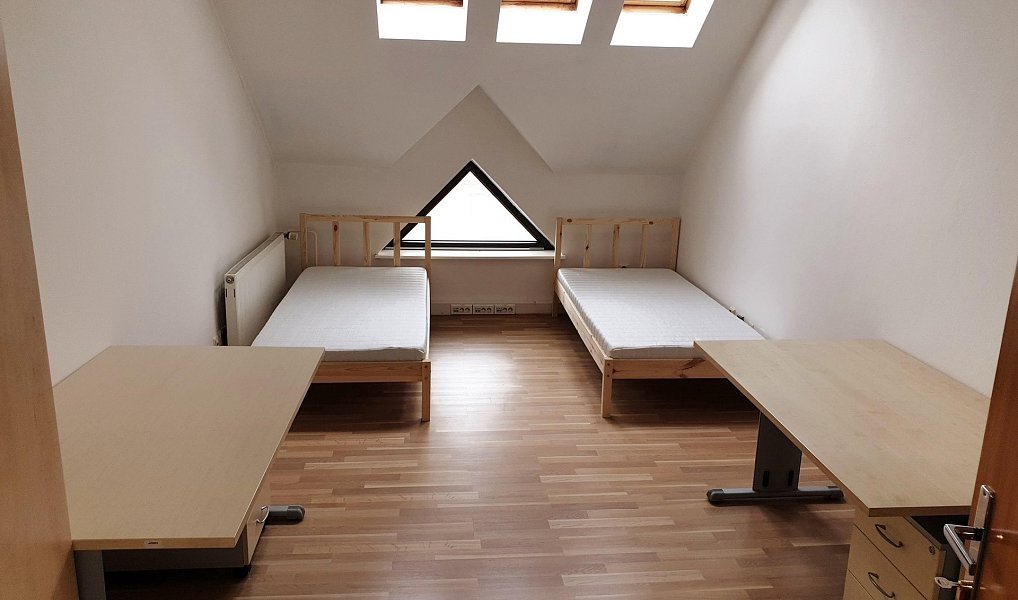 Pronájem pokoje 20 m², Pardubice – náhled fotky 4