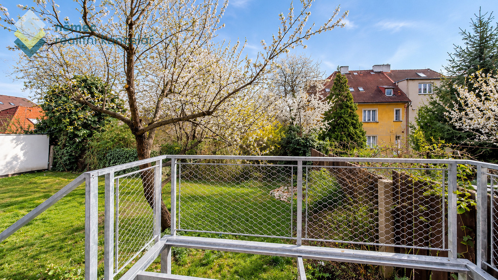 Pronájem bytu 3+kk 78 m² – fotografie 3