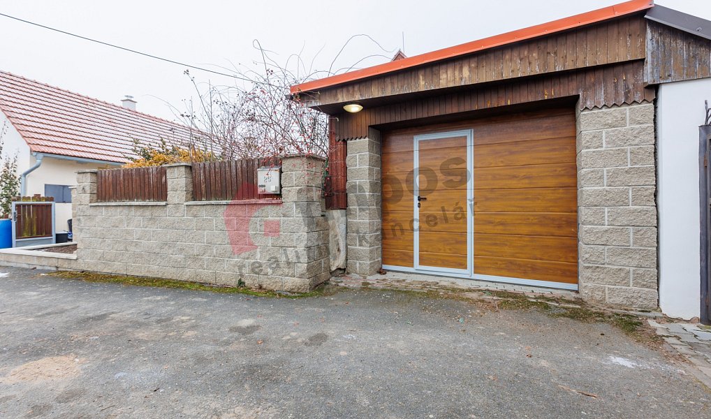 Prodej domu 165 m² s pozemkem 246 m², Šípy – náhled fotky 17