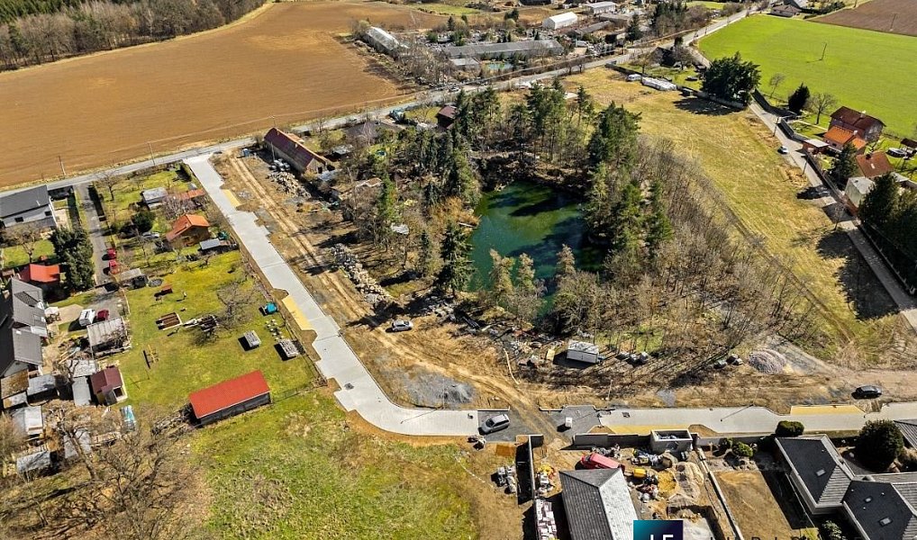 Prodej stavebního pozemku 6 731 m², Mukařov – náhled fotky 2