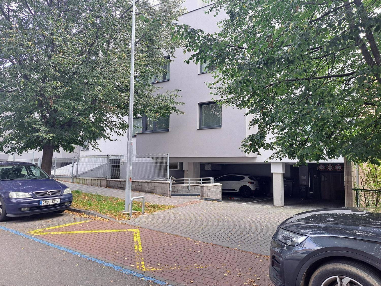 Prodej ostatní Garážové stání, 11m2, Brno, Brno-Židenice, Židenice – fotografie 2