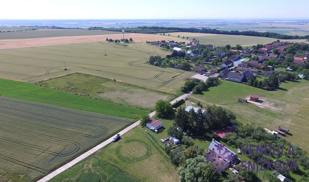 Prodej pole 5 343 m², Dobrovice – náhled fotky 5