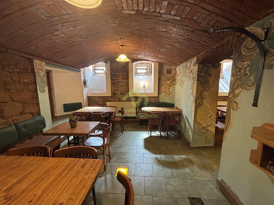 Pronájem restaurace 124 m²
