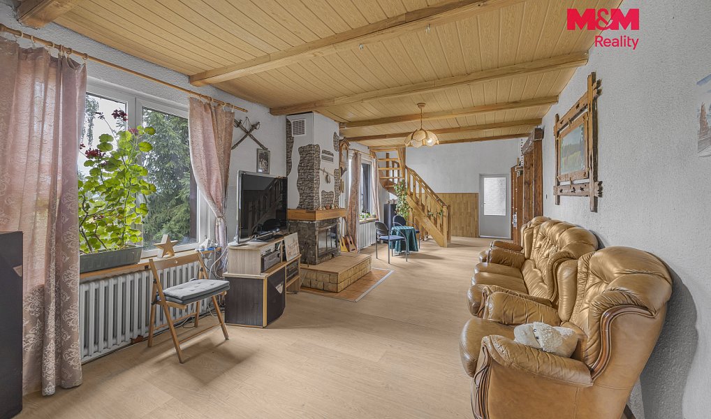 Prodej domu 3 835 m² s pozemkem 18 052 m², Žalany – náhled fotky 16