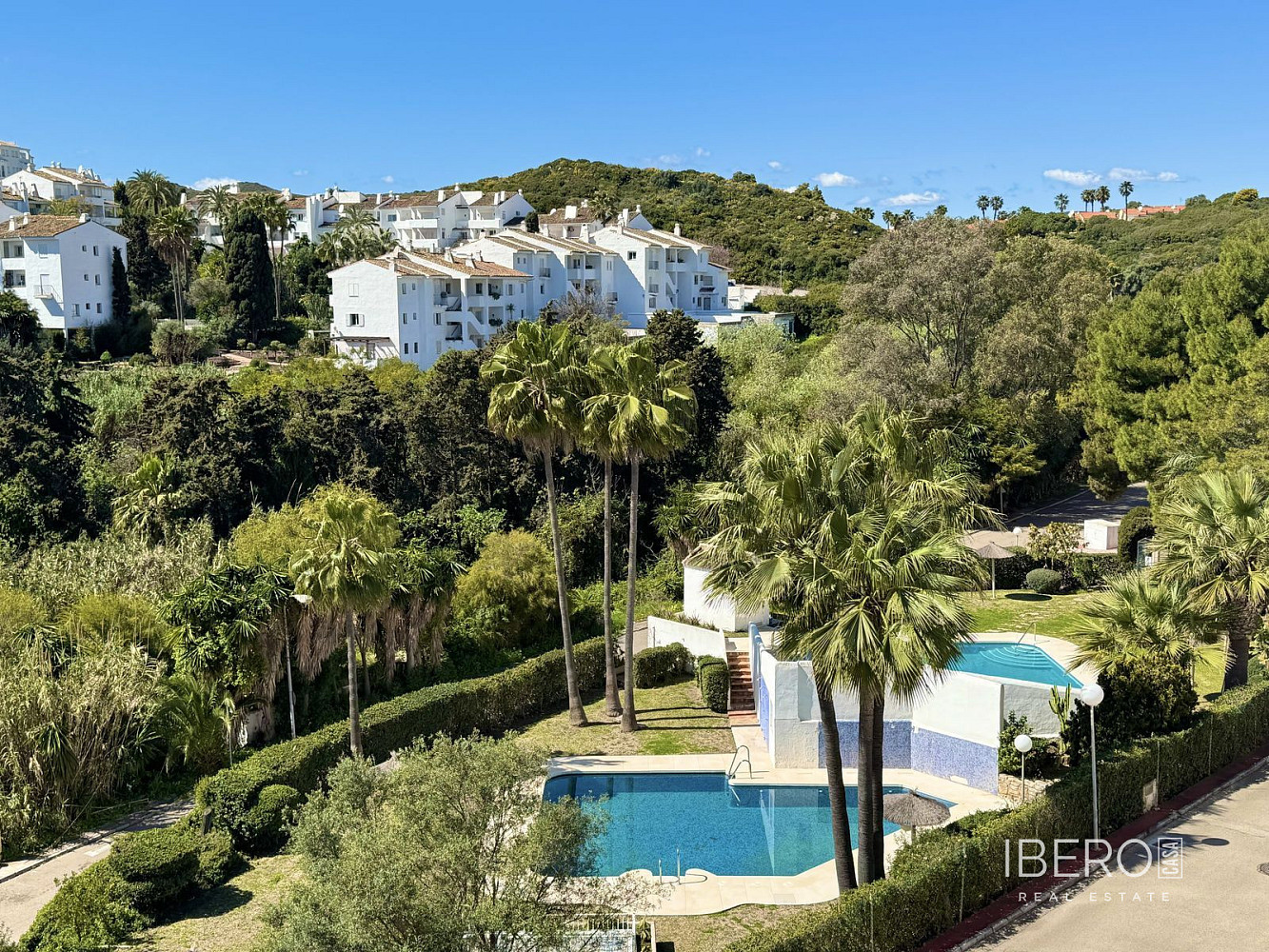 4+kk House in Manilva, Castillo de la Duquesa - View 3