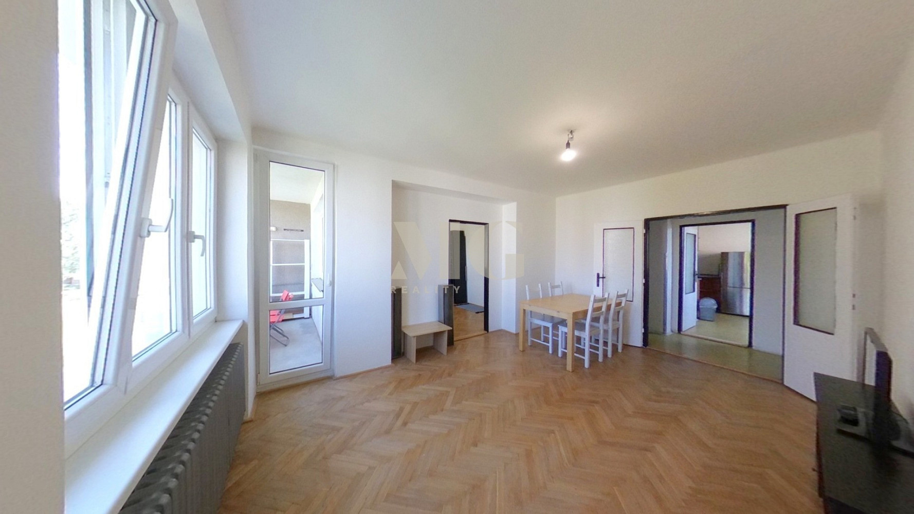 Prodej bytu 2+1 49 m² – pohled 2