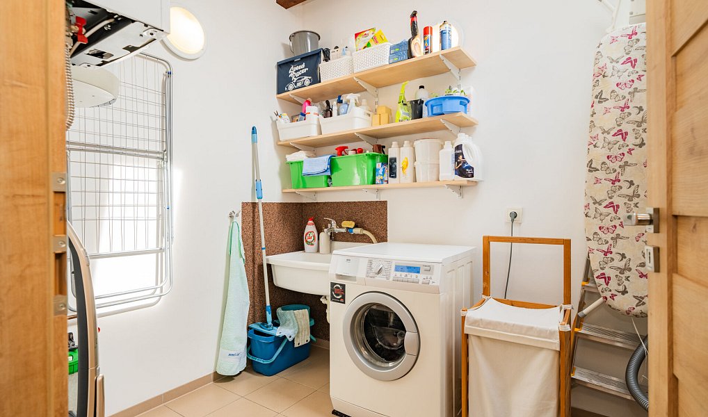 Prodej domu 147 m² s pozemkem 858 m², Unhošť – náhled fotky 39