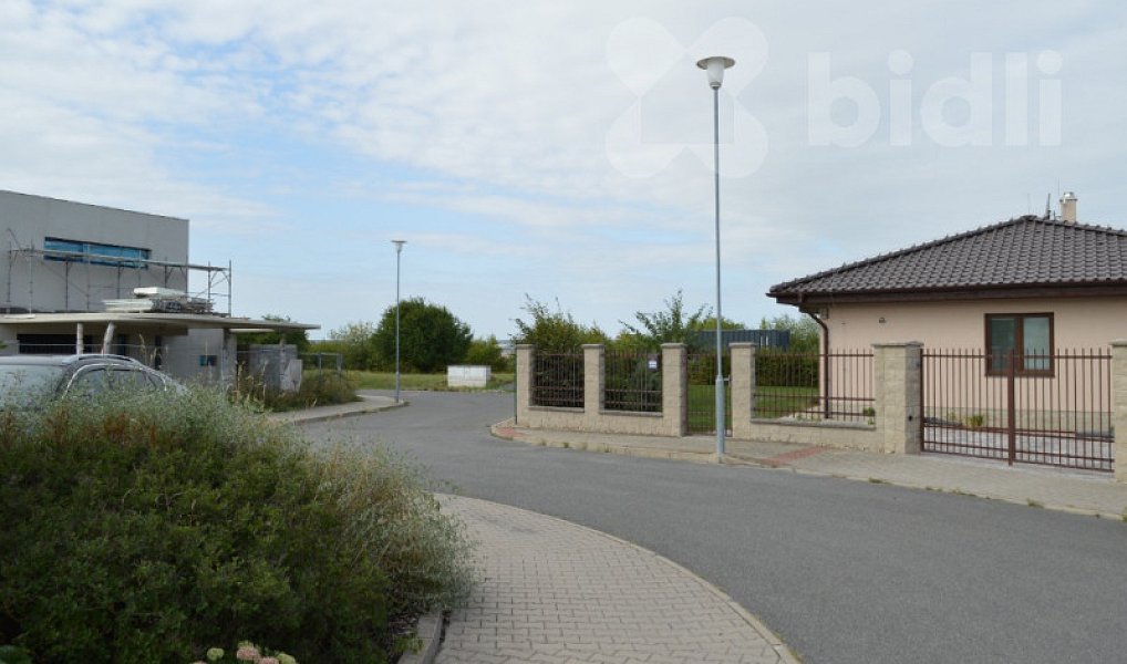 Prodej stavebního pozemku 28 286 m², Slaný – náhled fotky 24