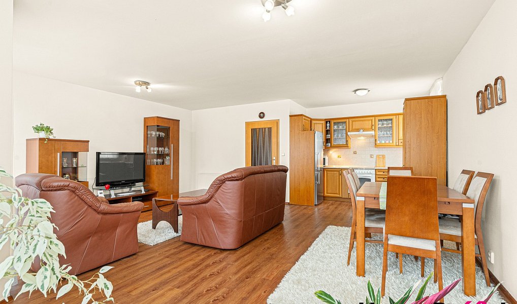 Prodej domu 187 m² s pozemkem 422 m², Praha – náhled fotky 3