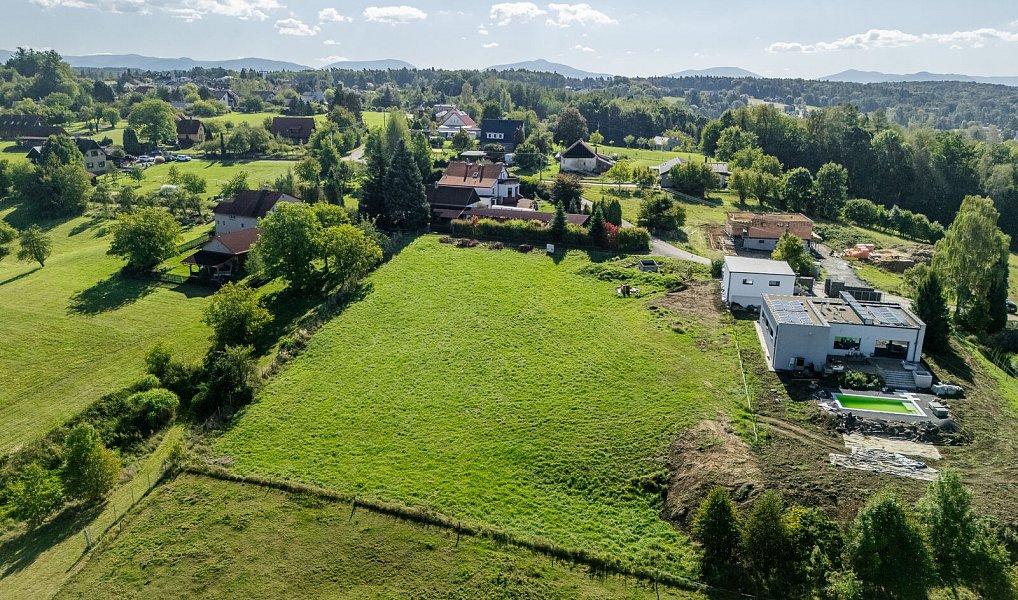 Prodej stavebního pozemku 2 017 m², Václavovice – náhled fotky 2