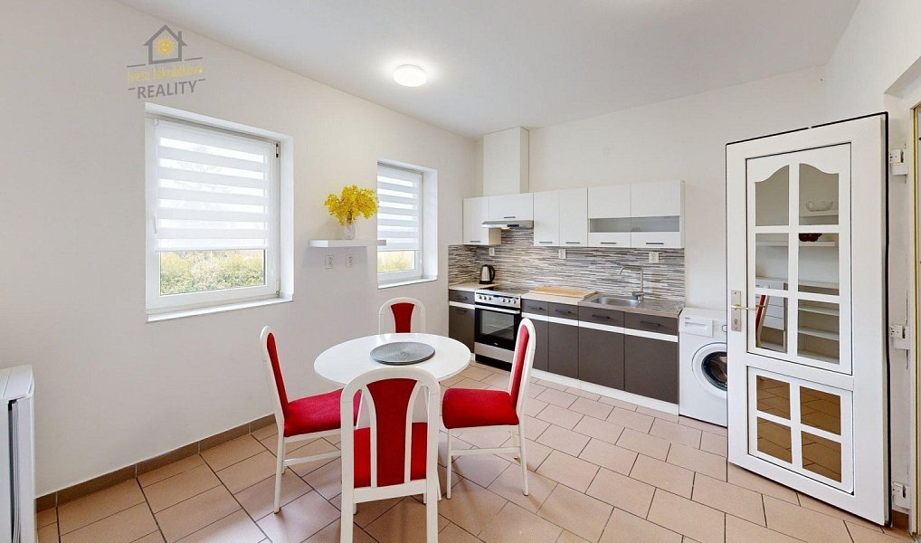 Prodej domu 580 m² s pozemkem 847 m², Rumburk – náhled fotky 21