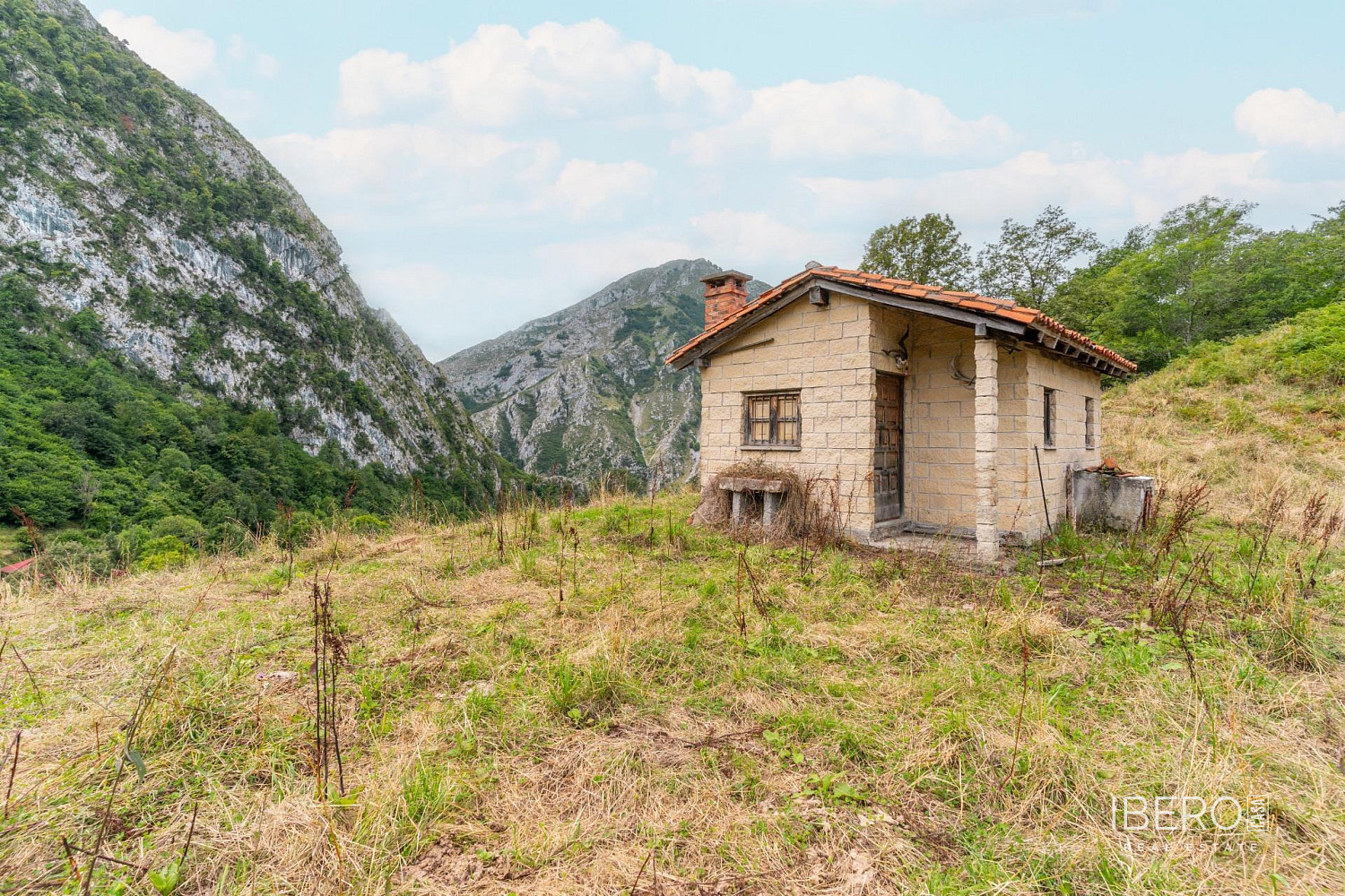 Prodej domu 13 223 m² s pozemkem 13 193 m² — photo 2
