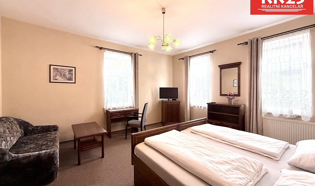 Pronájem bytu 1+kk 40 m², Mariánské Lázně – náhled fotky 3