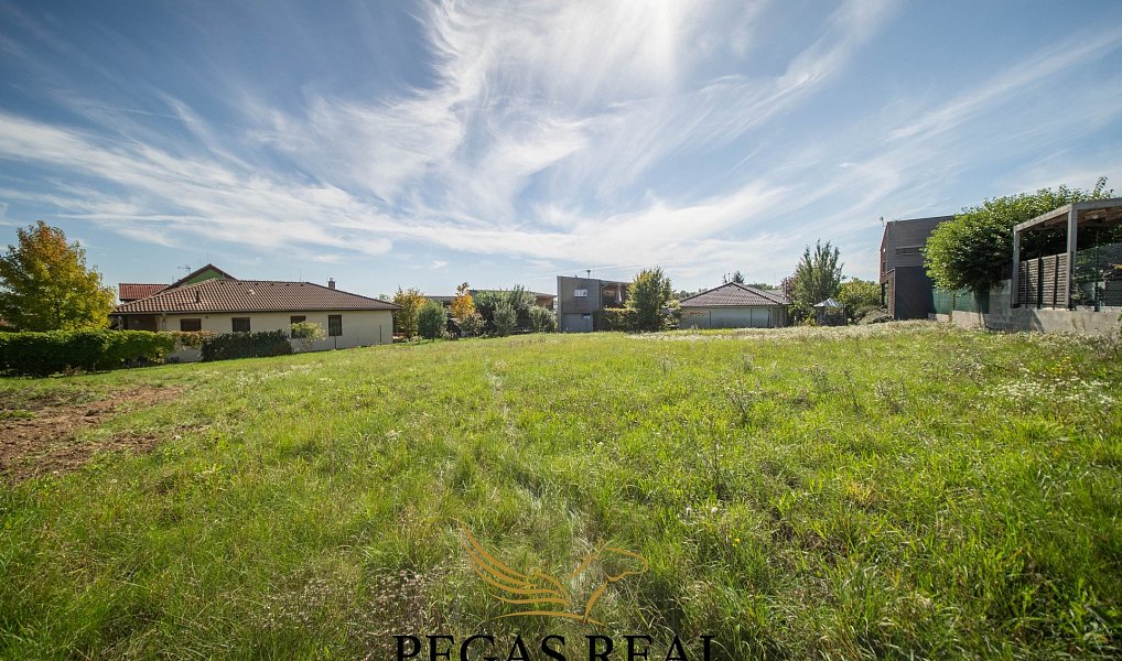 Prodej stavebního pozemku 1 123 m², Hrušovany u Brna – náhled fotky 11