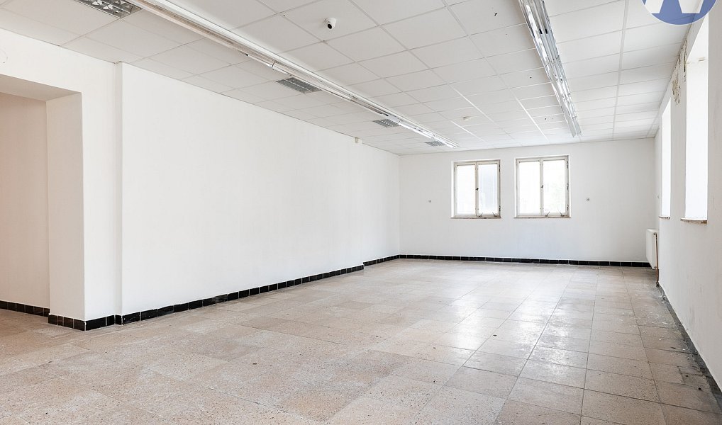 Prodej obchodních prostor 460 m², Vimperk – náhled fotky 11