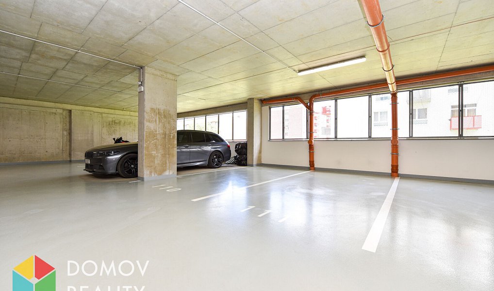 Pronájem garážového stání 12 m2 Nepilova, Beroun - Beroun-Město 1 300 Kč/měsíc, Beroun – náhled fotky 10