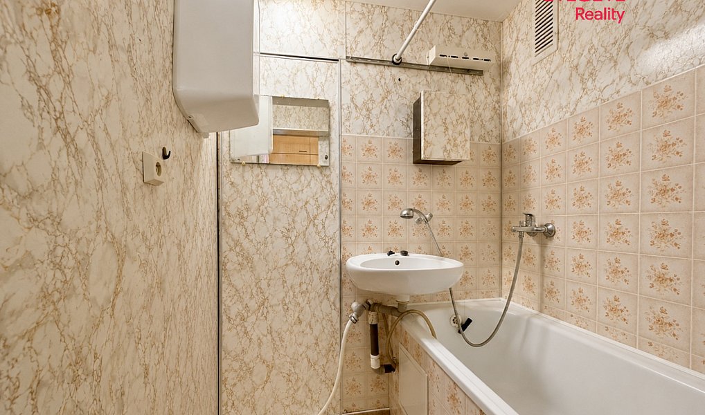 Prodej bytu 2+1 54 m², Osek – náhled fotky 7