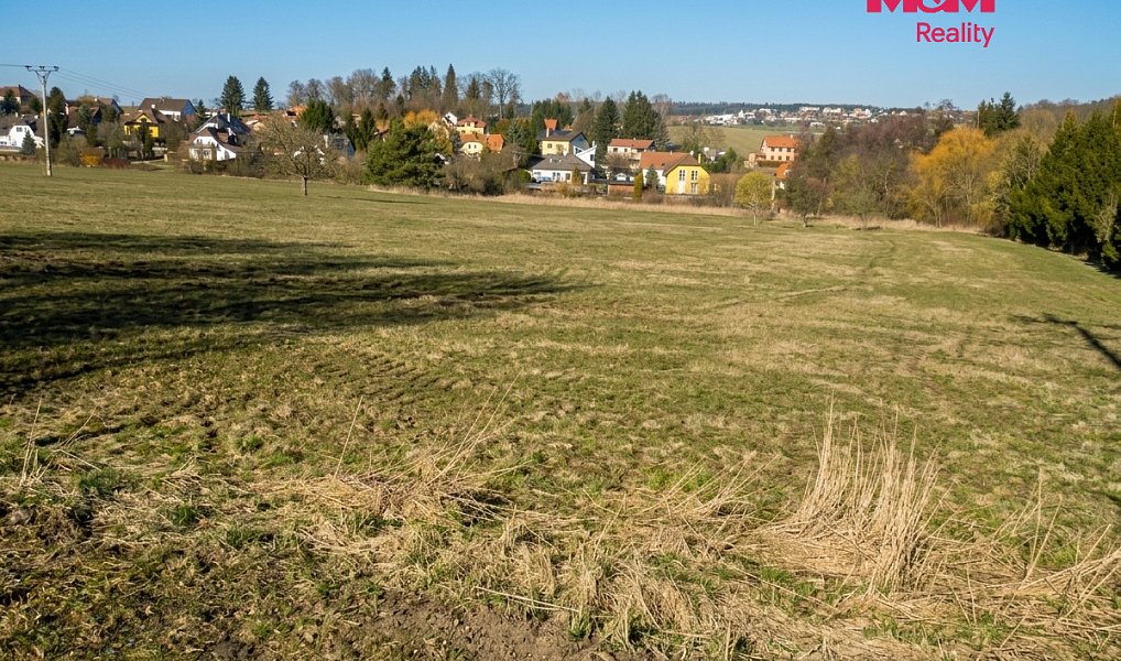 Prodej stavebního pozemku 3 266 m², Všestary – náhled fotky 2
