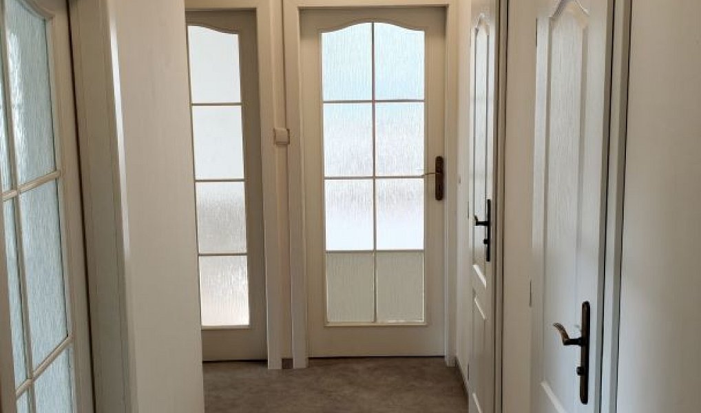 Pronájem bytu 3+1 80 m², Hradec Králové – náhled fotky 5
