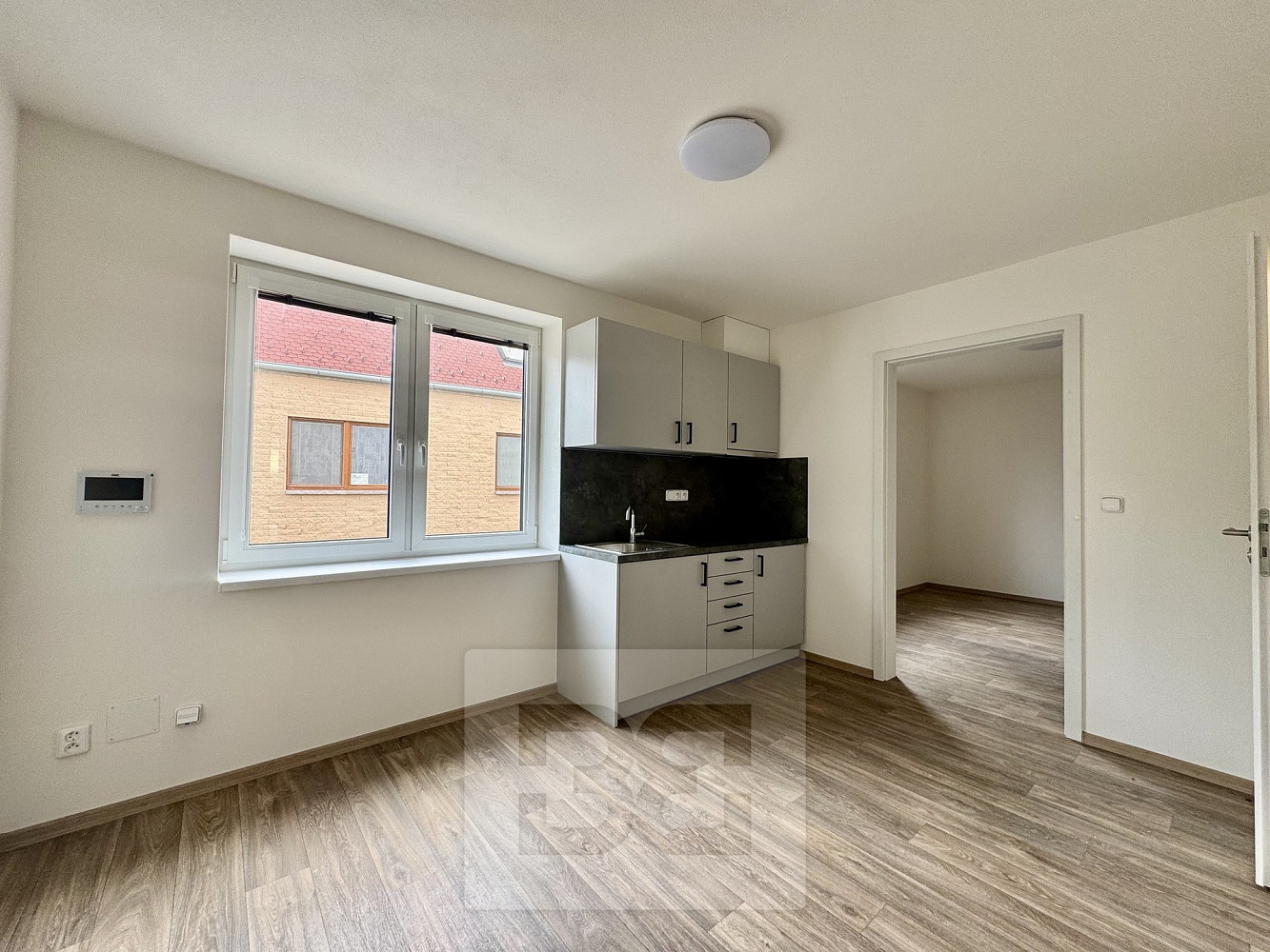 Pronájem komerčního objektu (jiného typu) 50 m²