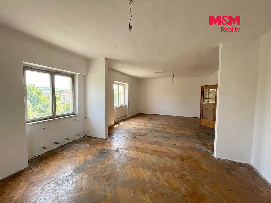 Prodej domu 180 m² s pozemkem 671 m² – fotografie 2
