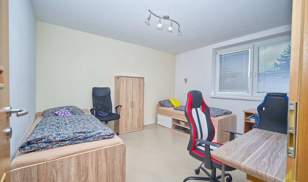 Prodej domu 231 m² s pozemkem 794 m², Velké Bílovice – náhled fotky 7